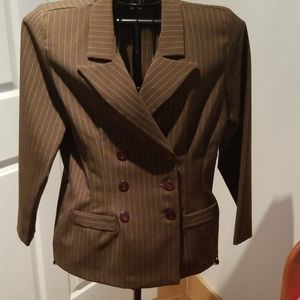 2pc women's suit, jacket and skirt, brown